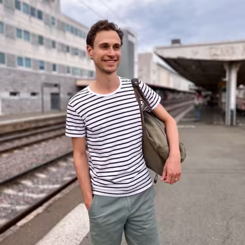 Meilleurs vêtements été - Marinière GoudronBlanc voyage