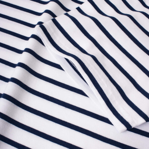 Manche courte du T-shirt marinière de qualité - GoudronBlanc