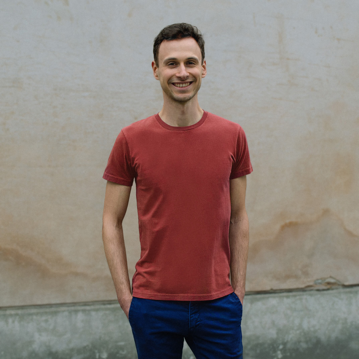 T-shirt rouge brique col rond pour homme - GoudronBlanc